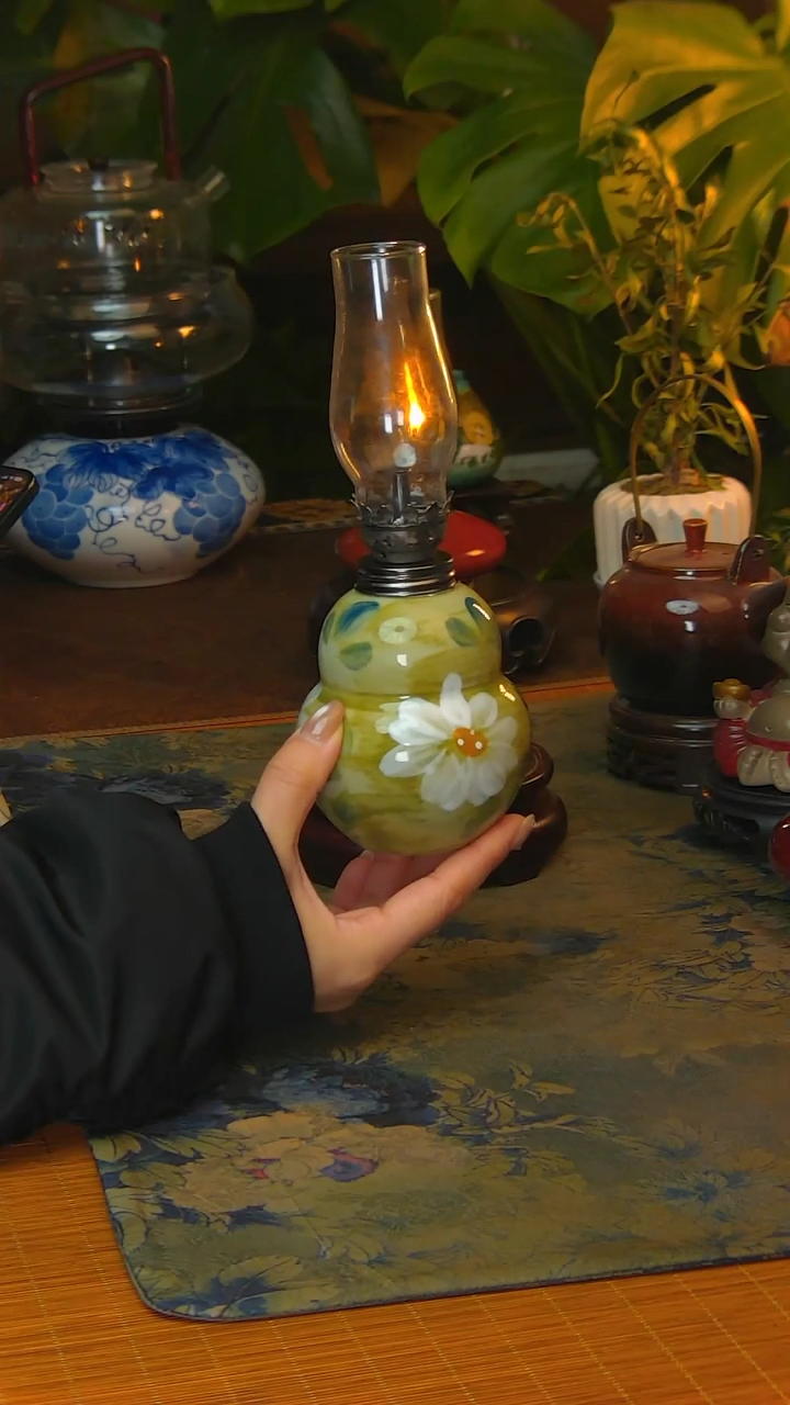 【闪购商品】景德镇陶瓷手工灯摆件