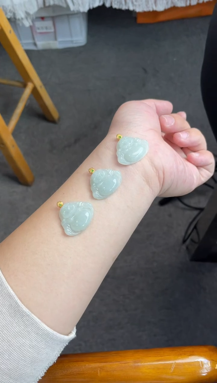 颈饰18K金镶嵌翡翠DDJ52647/多样性发一件