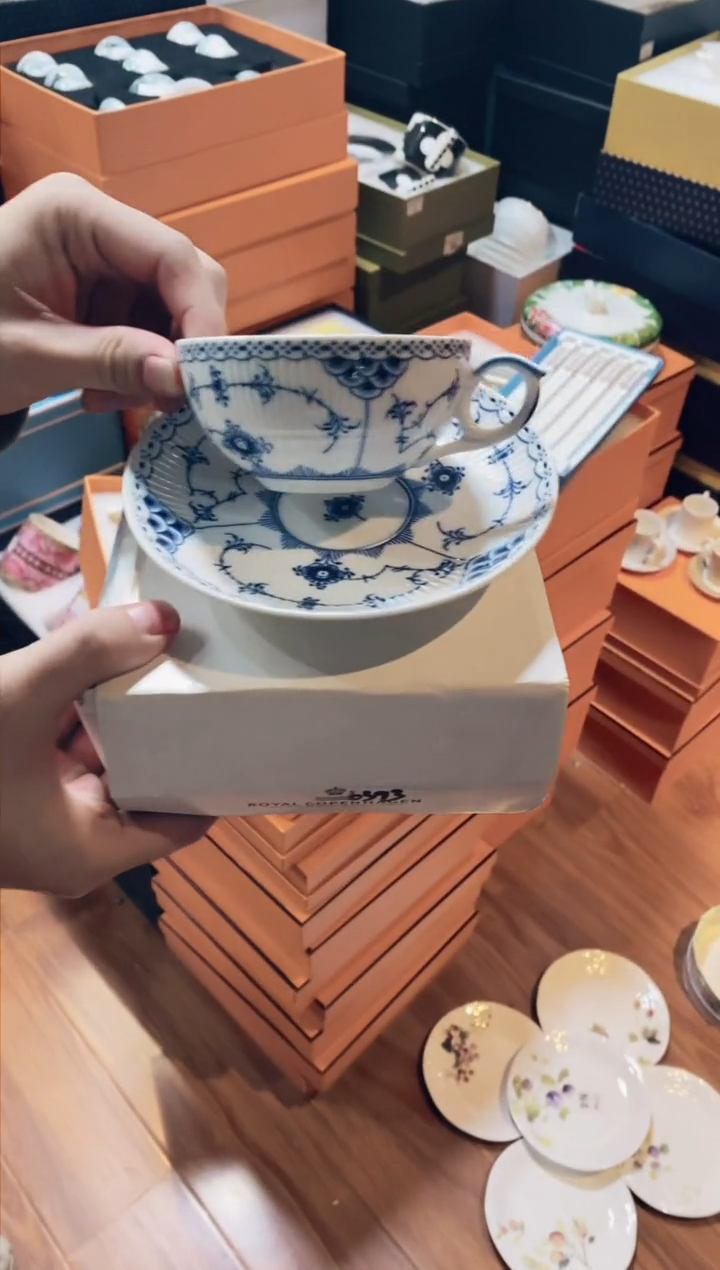 【闪购商品】杯鸿辉家品牌瓷器，京东包邮！