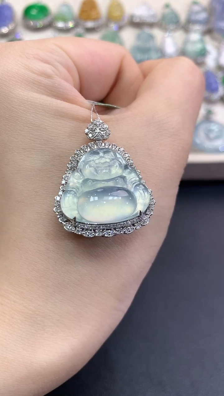 【闪购商品】翡翠颈饰18K金镶嵌C72      