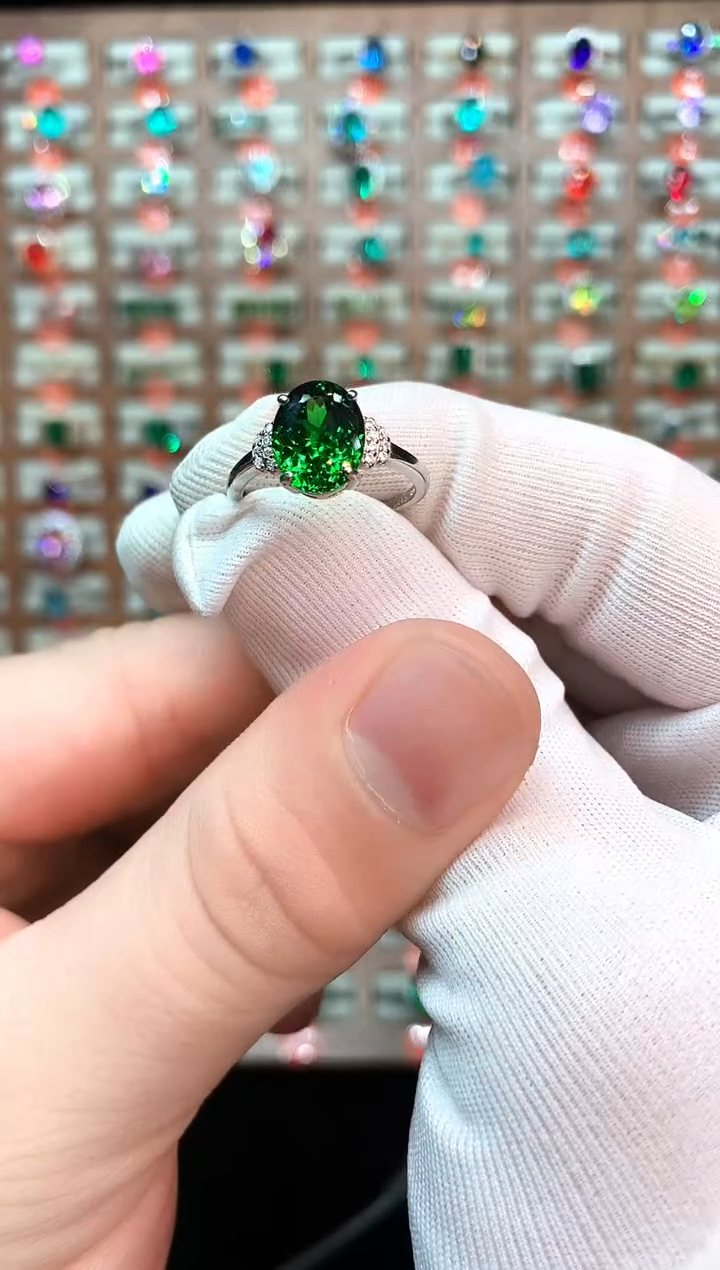 银S925镶嵌戒指碧玺.......