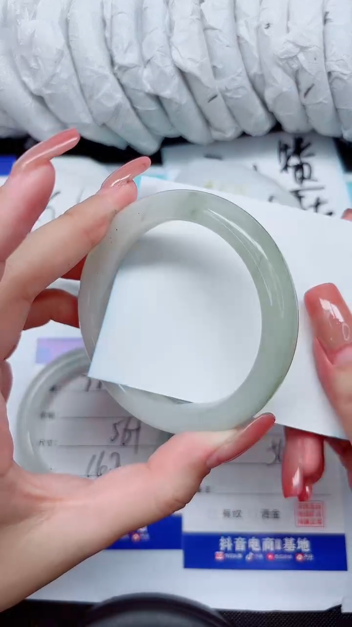 石英质玉手镯未镶嵌229-56