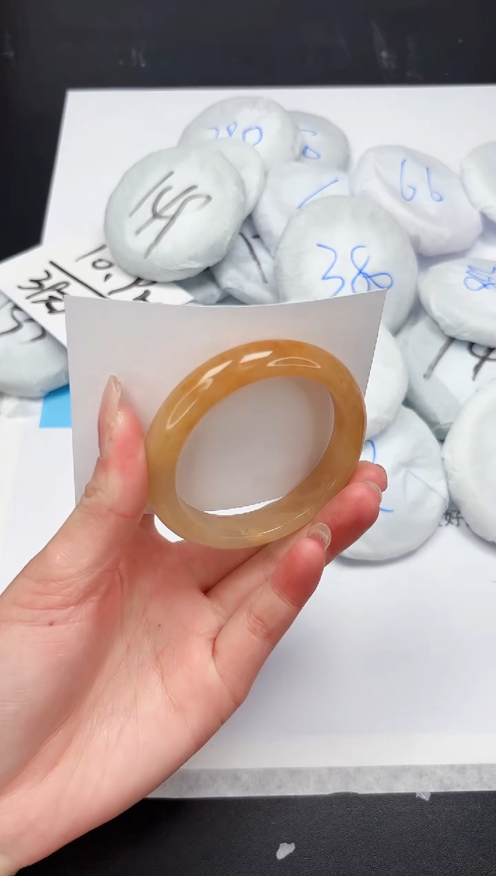 【闪购商品】石英质玉手镯未镶嵌A233-53.9