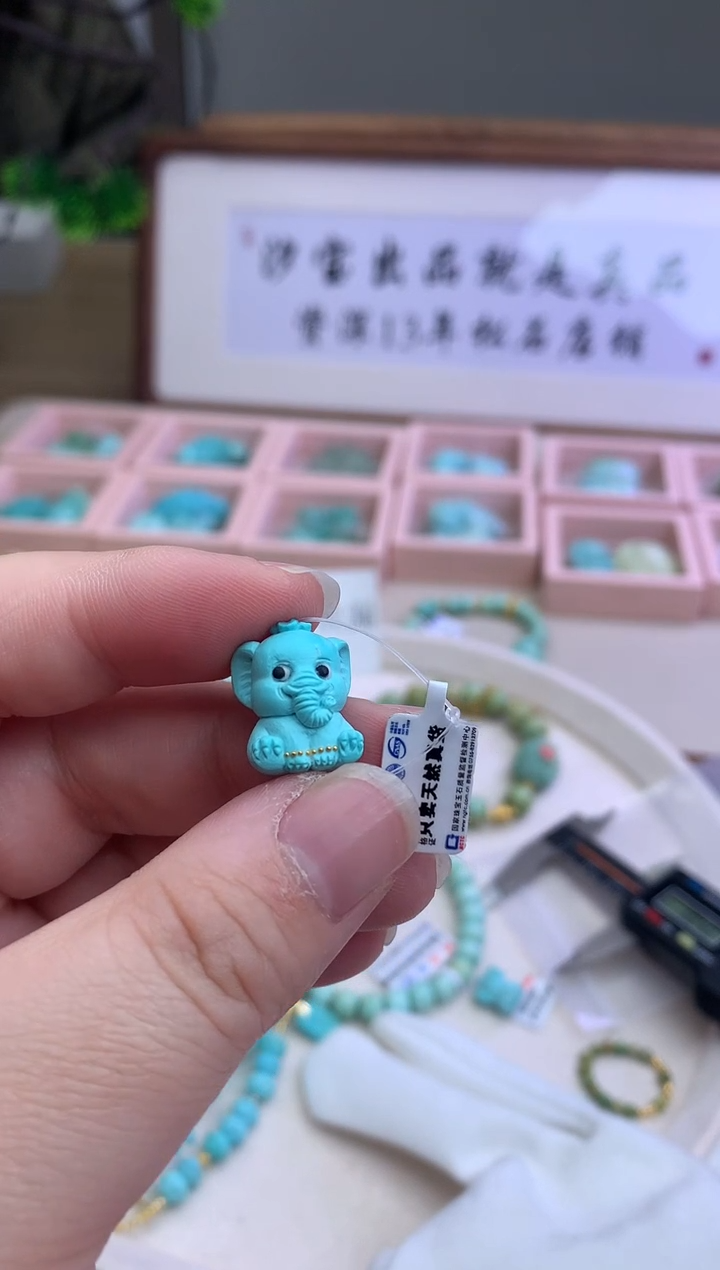 【闪购商品】绿松石雕刻未镶嵌R72雕刻