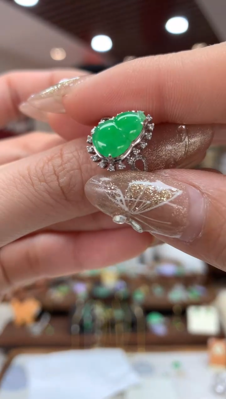 【闪购商品】翡翠戒指18K金镶嵌戒指