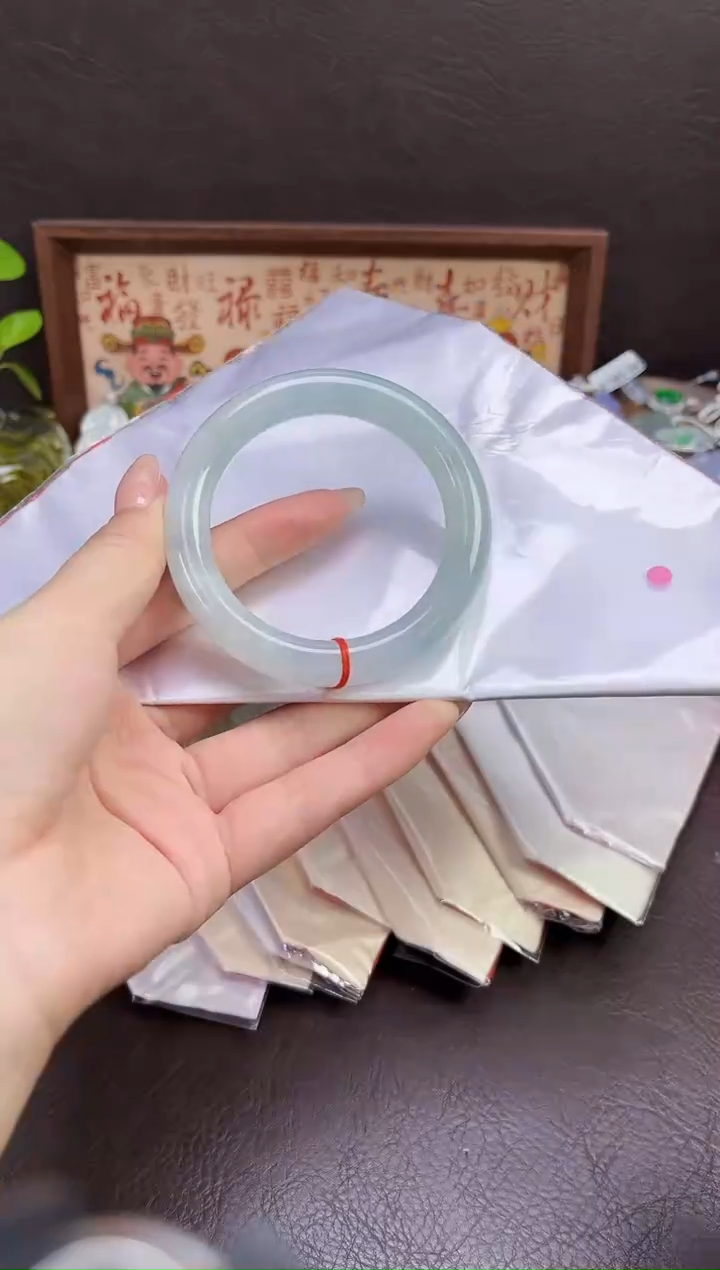 未镶嵌手镯翡翠10