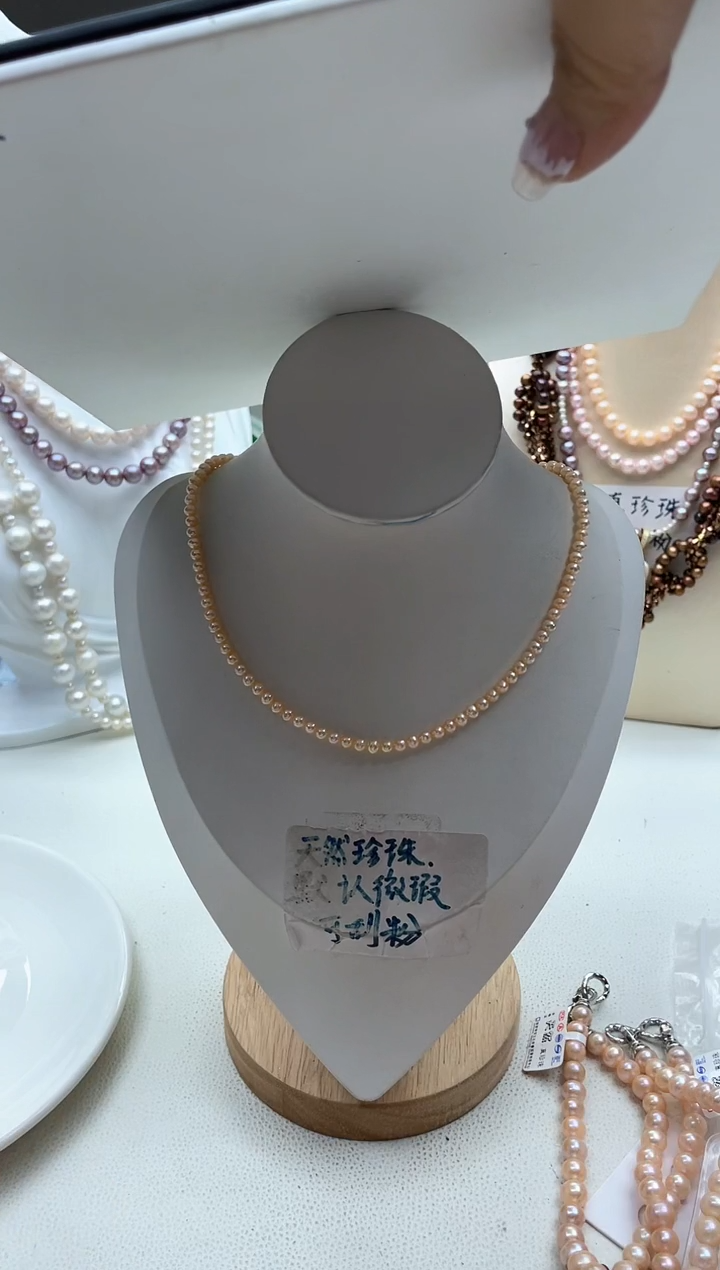 天然淡水珍珠，中国红卡3mm  全珠项链