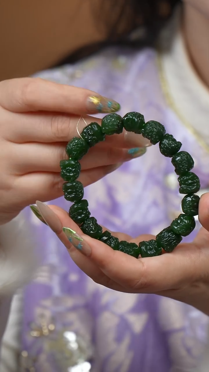 未镶嵌和田玉挂件手串