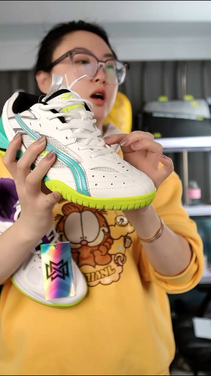 挺拔乒乓球运动鞋39码