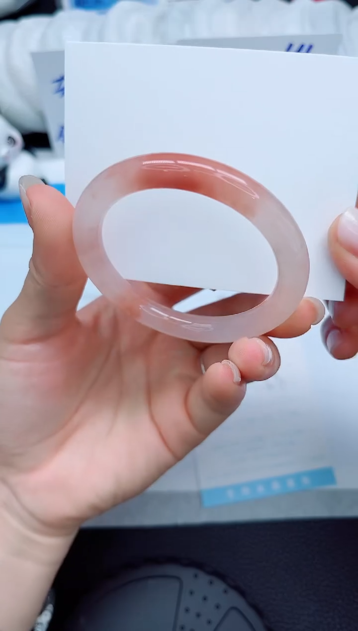 石英质玉手镯未镶嵌30-53