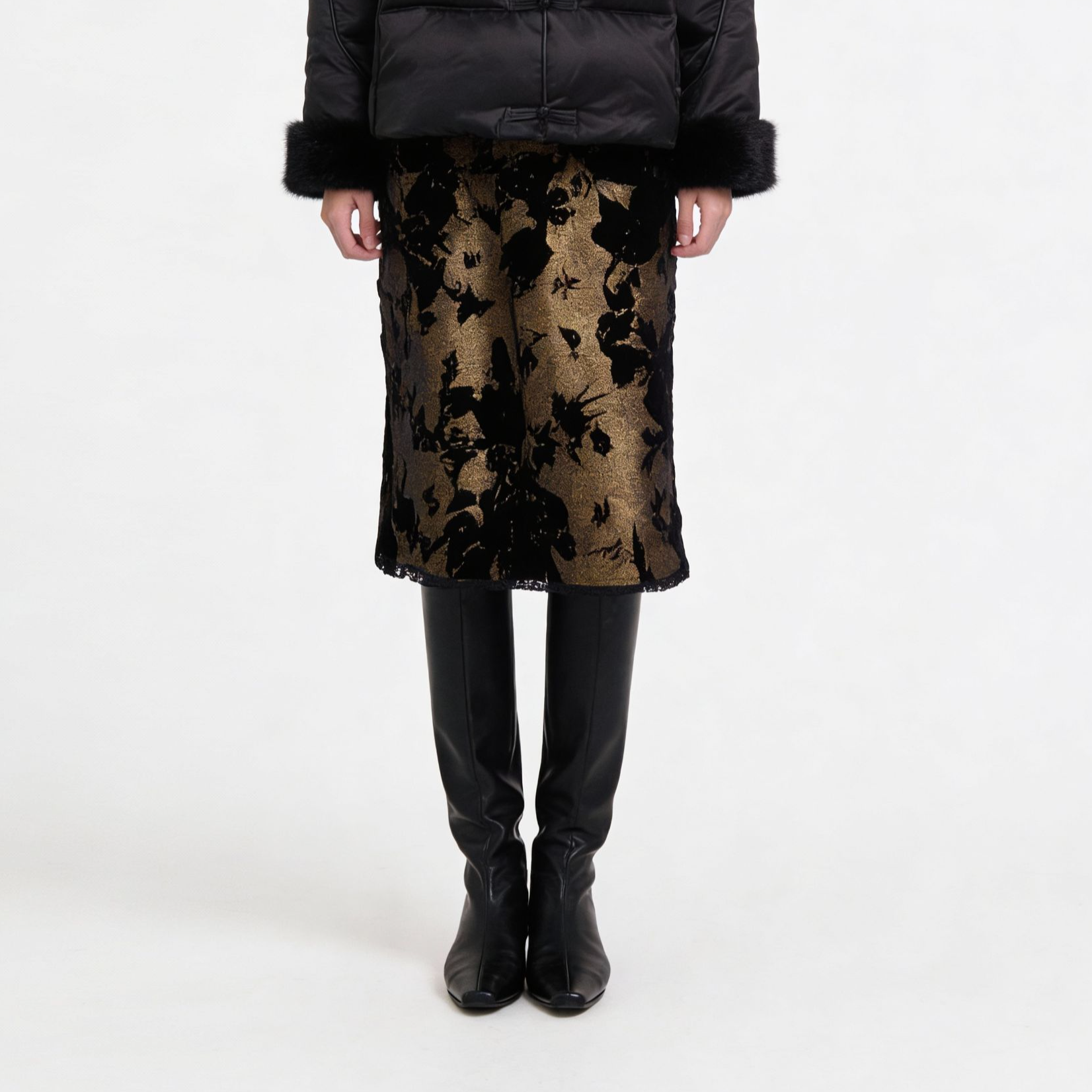 CLEAR BREEZE【黑金丝绒】新款真丝绒烧花贵气时尚黑金半身裙