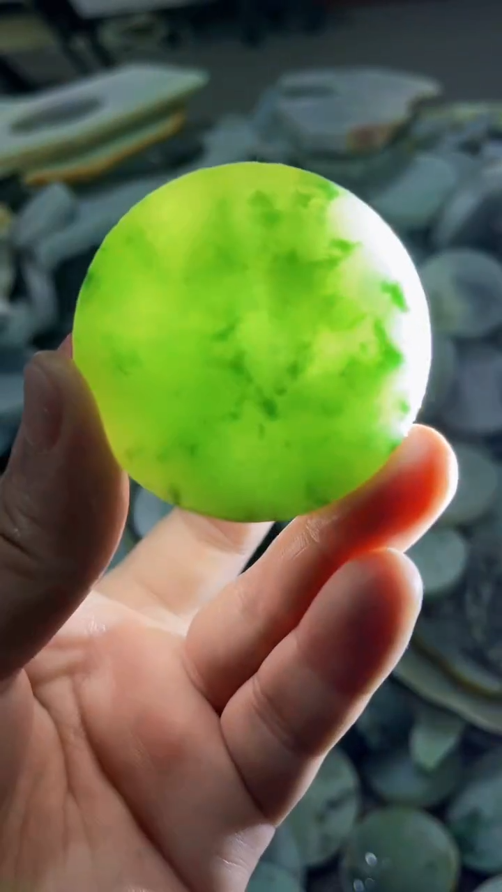 【闪购商品】翡翠挂件未镶嵌A货康壹146