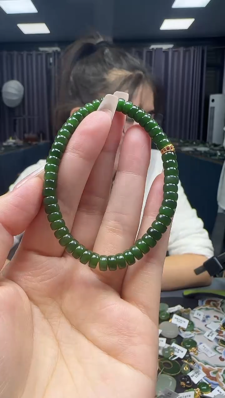 手串未镶嵌和田玉1
