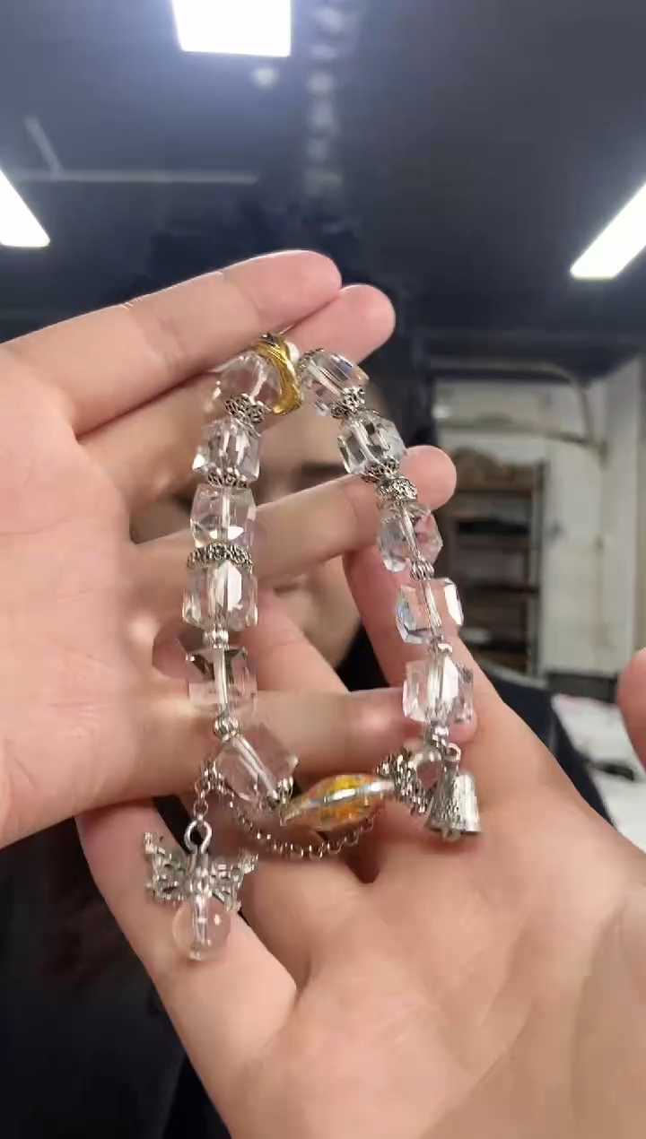 【闪购商品】水晶手串未镶嵌多样性发其一颜色微差