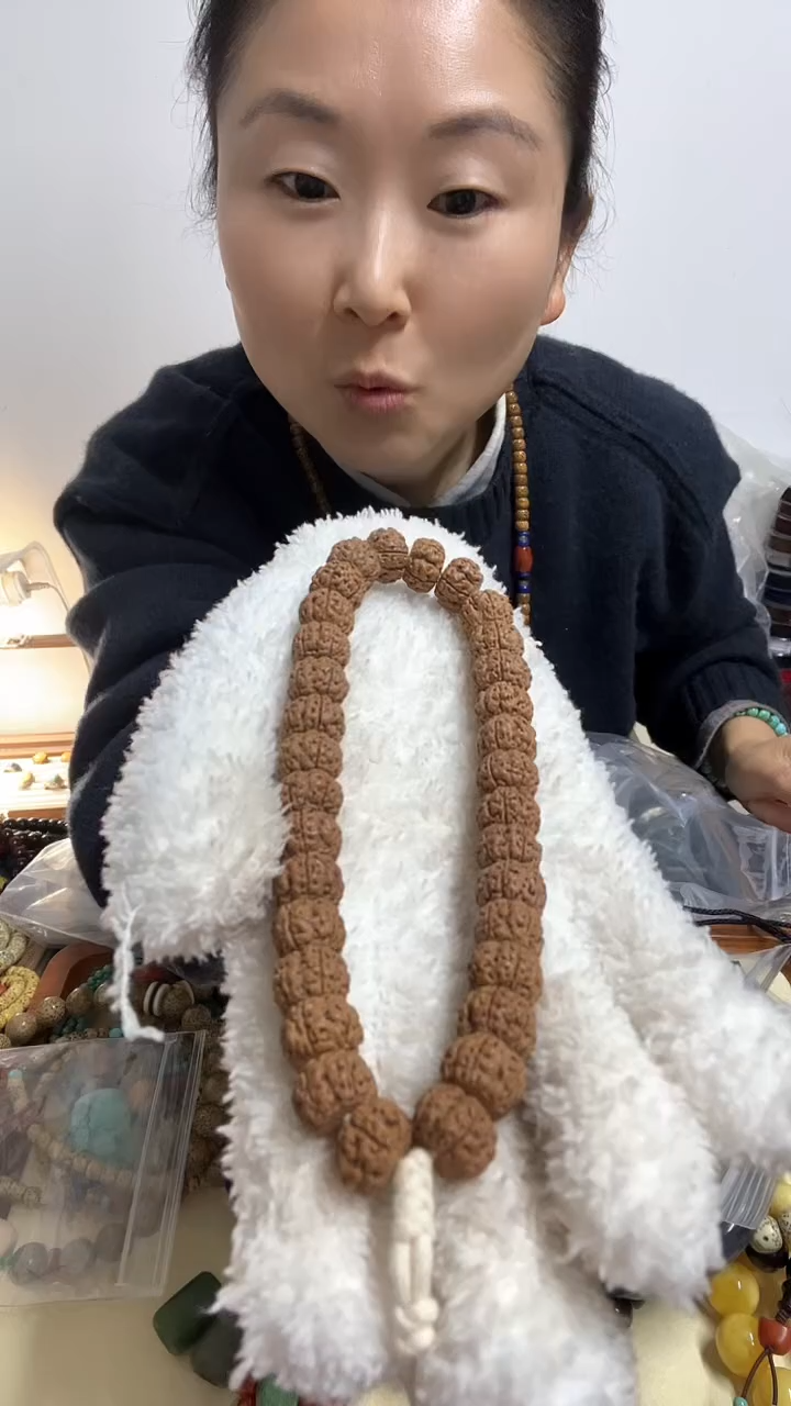 【闪购商品】金刚菩提手串精品素圈手持