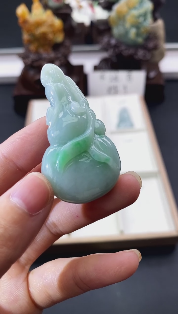 颈饰未镶嵌翡翠天然缅甸A货翡翠
