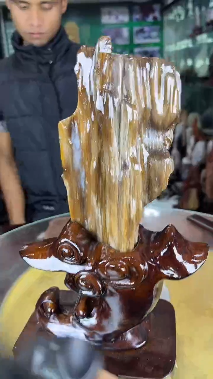 缅甸天然树化玉摆件