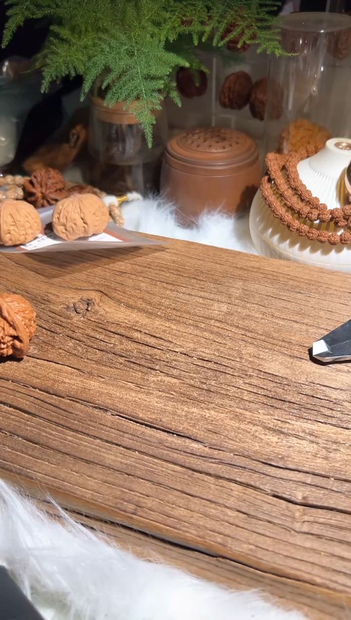 【闪购商品】文玩核桃吊坠蒜头/核气生财