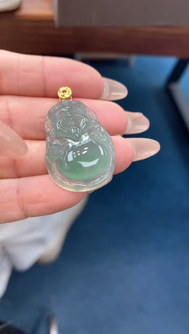 【闪购商品】翡翠颈饰18K金镶嵌财爷爷