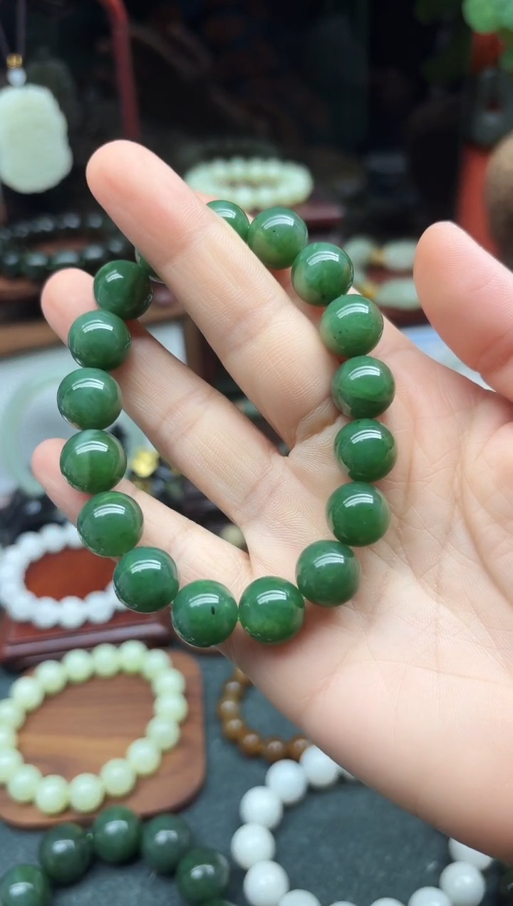 未镶嵌手链和田玉12MM  碧玉圆珠