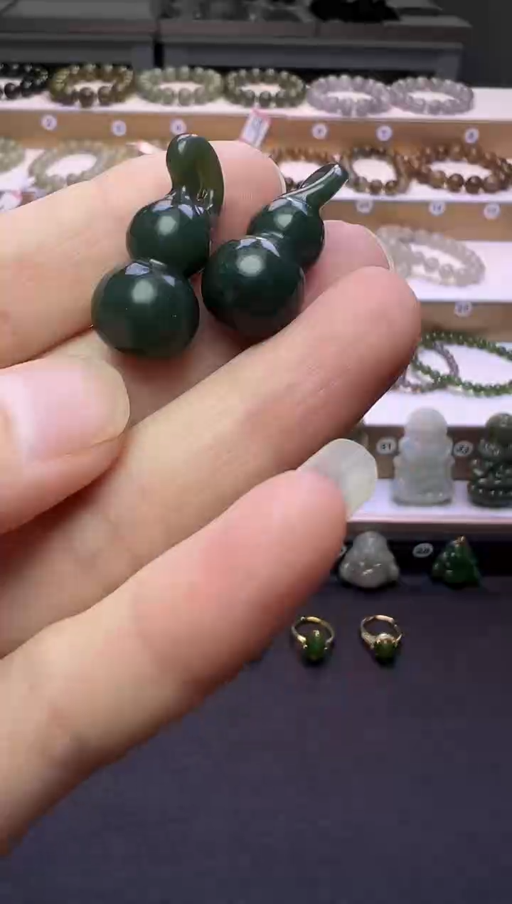 颈饰未镶嵌和田玉152号链接两个一起15米