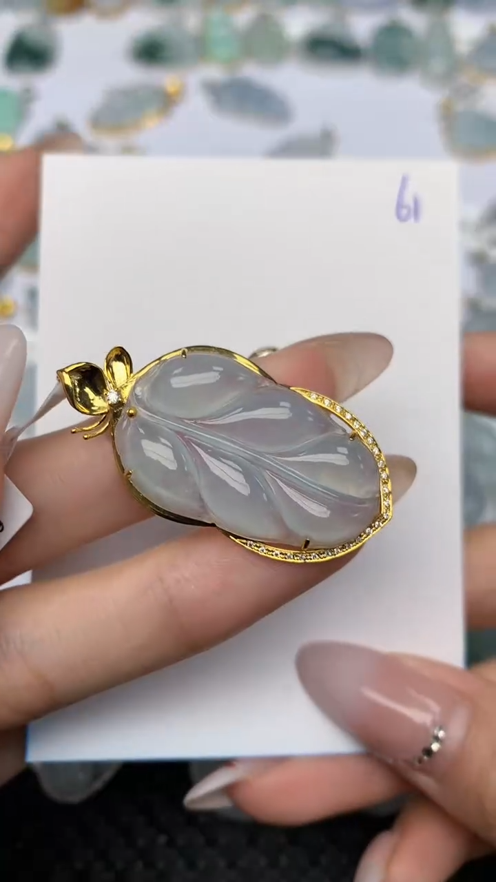 【闪购商品】翡翠颈饰18K金镶嵌天然翡翠A货