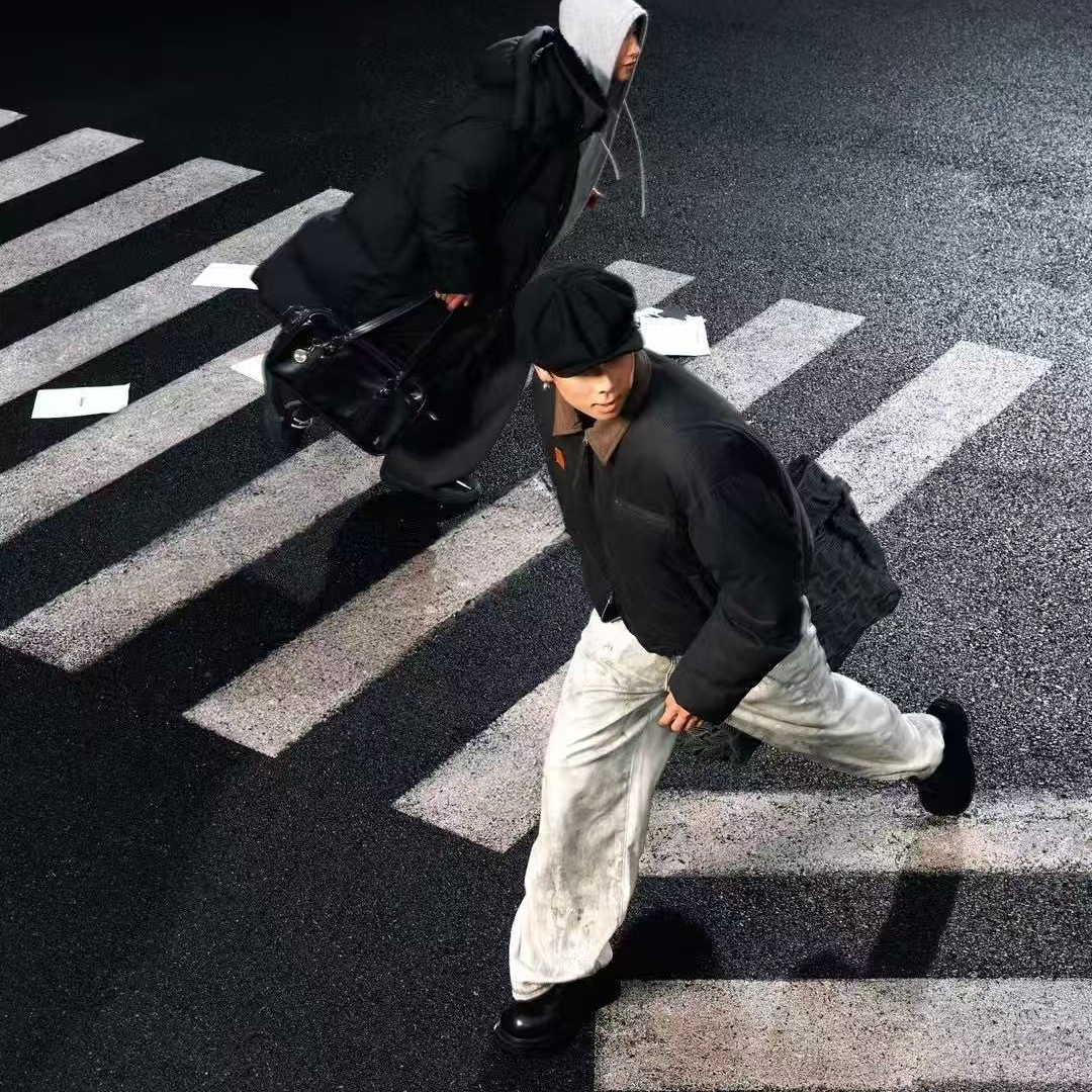 【10编号】2025年秋冬新款男装加厚外套烧花男女同款-80976新