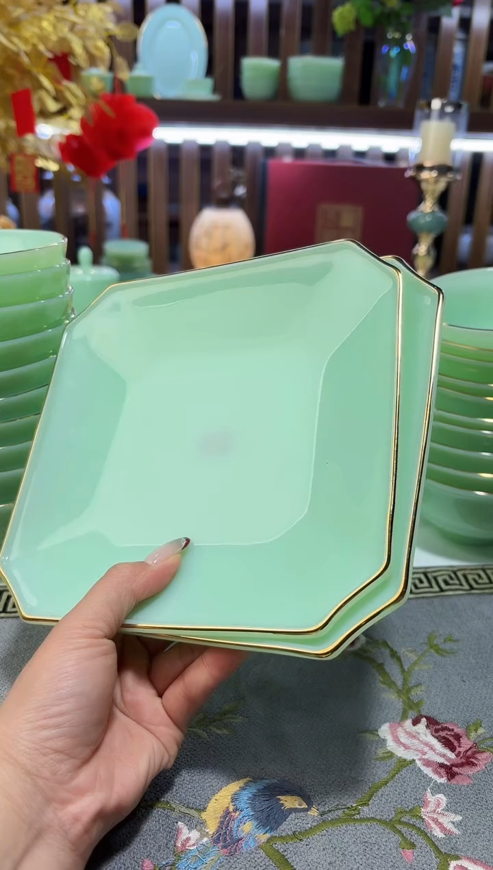 玉瓷7.5英寸方盘2只