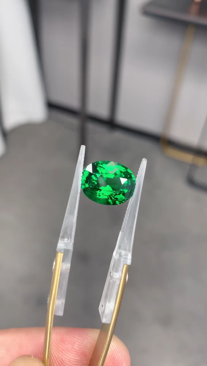 【闪购商品】石榴石（沙弗莱）裸石未镶嵌7ct沙弗莱