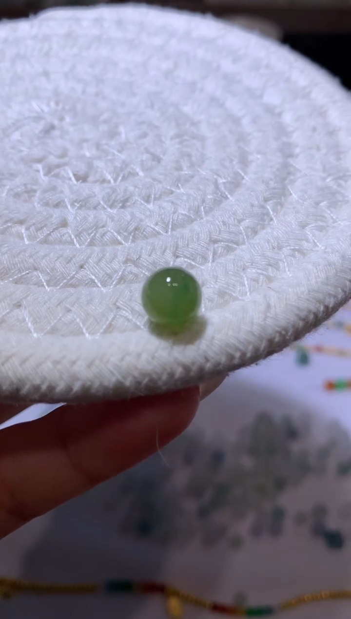 定制翡翠未镶嵌8.2*珠子1200+120