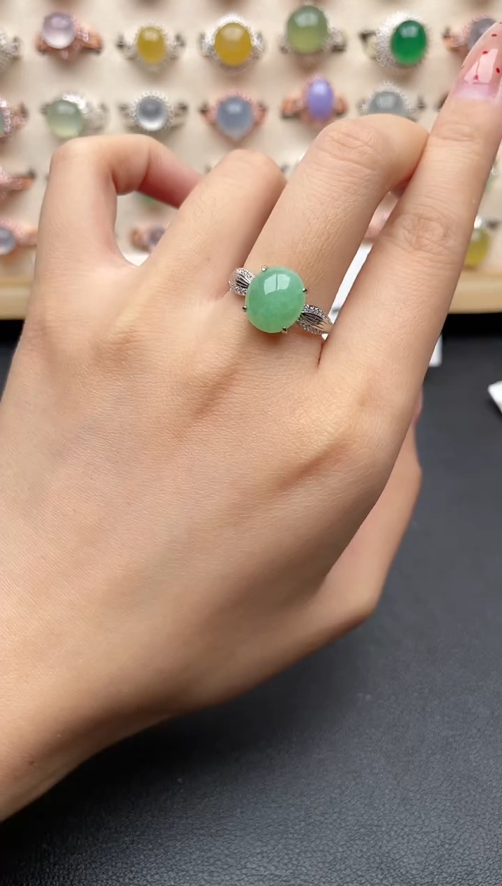 【闪购商品】翡翠戒指银S925镶嵌一物一证一礼盒