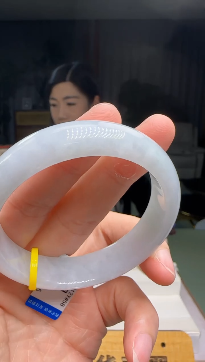 【闪购商品】翡翠手镯未镶嵌DY@@960Q3J14325