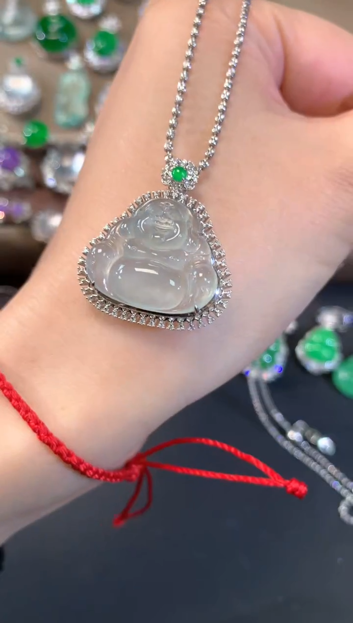 【闪购商品】翡翠吊坠(不含链)18K金镶嵌A379|6980