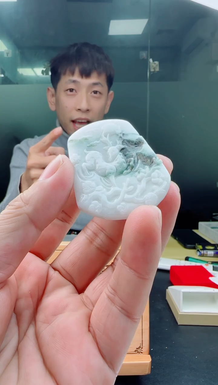 【闪购商品】翡翠颈饰未镶嵌11111111111