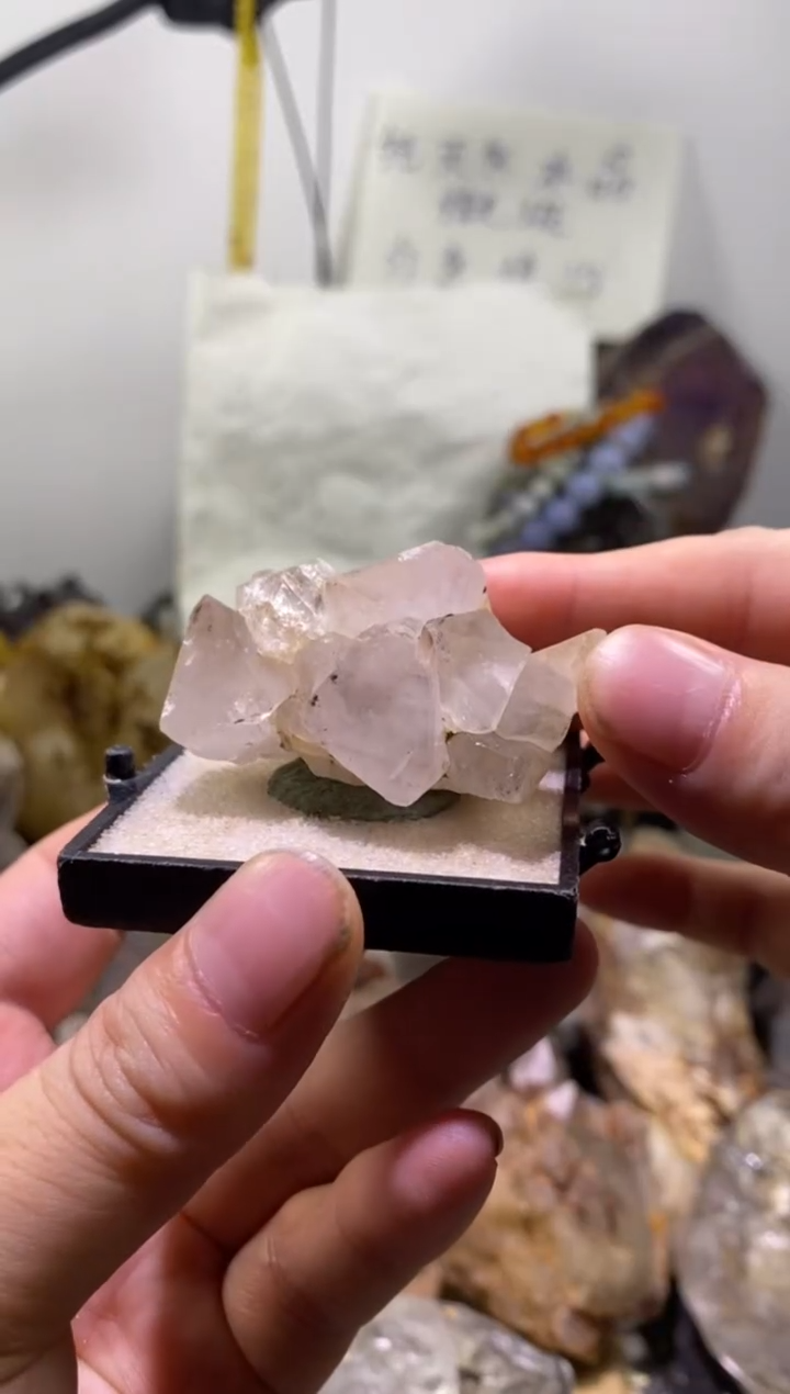 未镶嵌珠宝半成品水晶6号金口河白水晶花