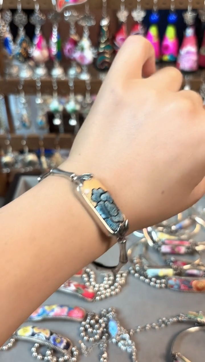 织绣彩云南阁非遗老绣597