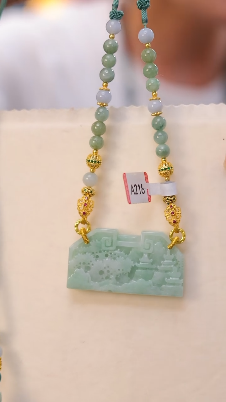 【闪购商品】翡翠颈饰未镶嵌基地发货，一物一拍。