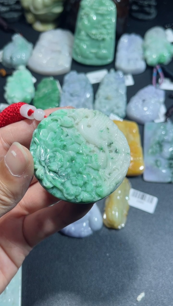 【闪购商品】翡翠颈饰未镶嵌00000378