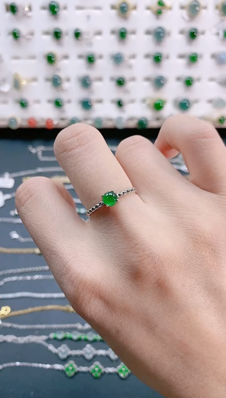 【闪购商品】翡翠戒指银S925镶嵌天然翡翠