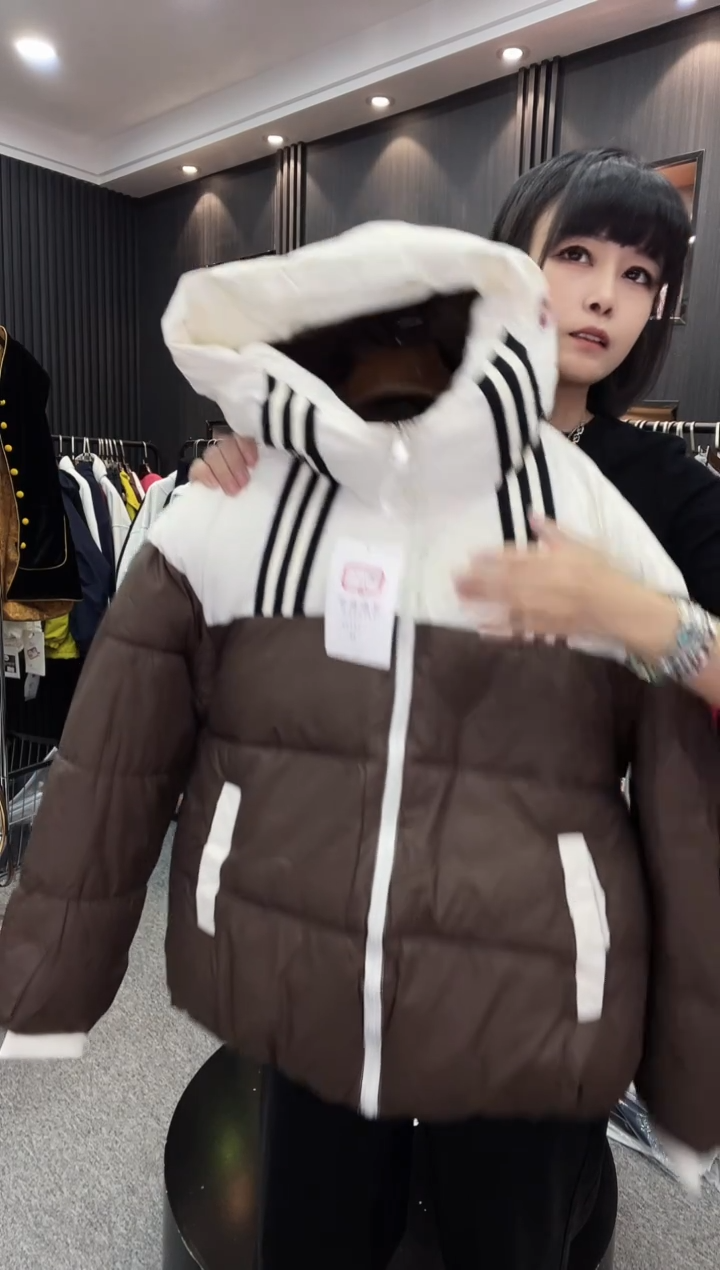 88191棉服---拼咖色