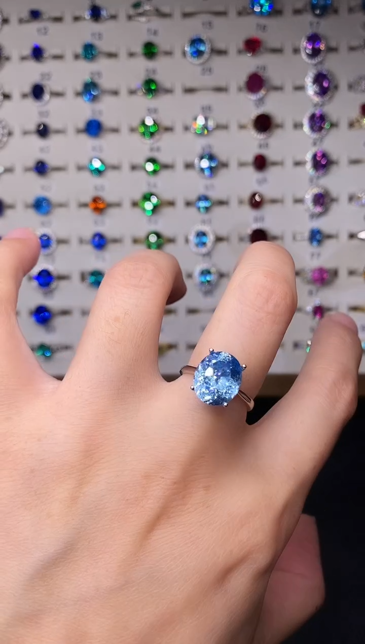 5克拉海蓝宝石（处理）欧美风戒指