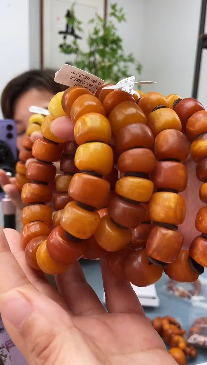 未镶嵌琥珀珠宝奇石微瑕436 多样性发一