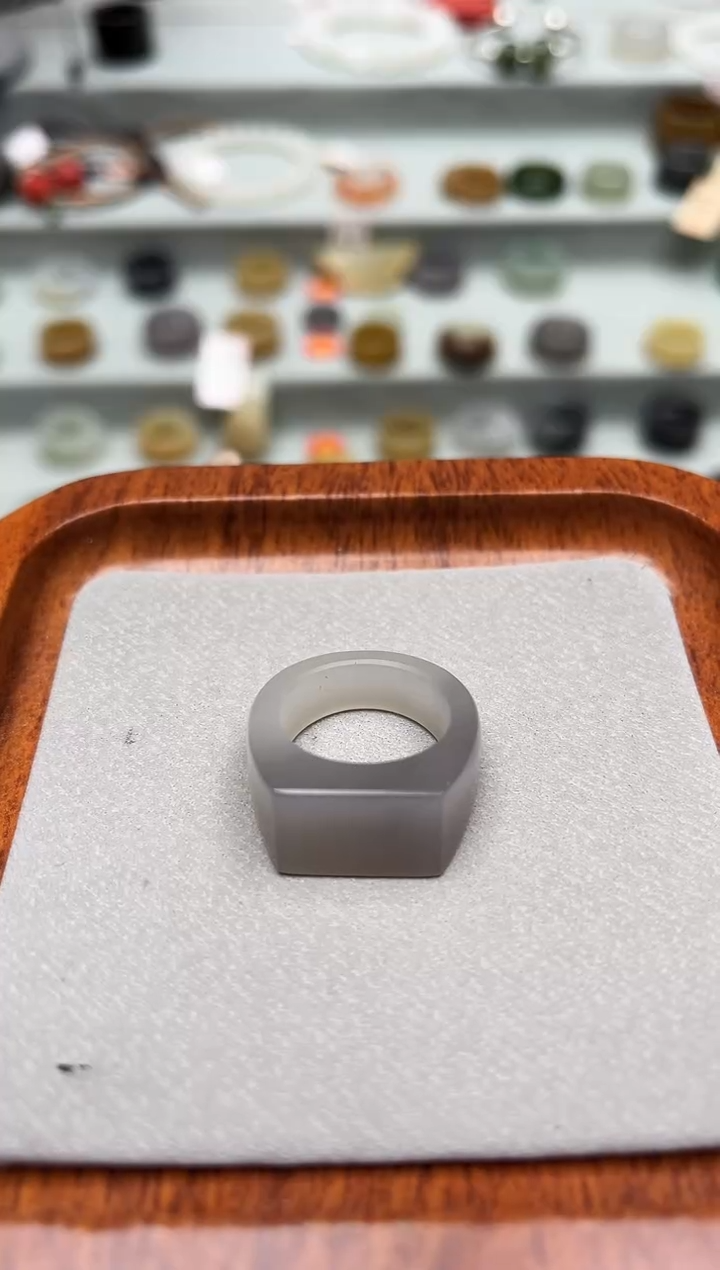 【闪购商品】和田玉戒指未镶嵌14号