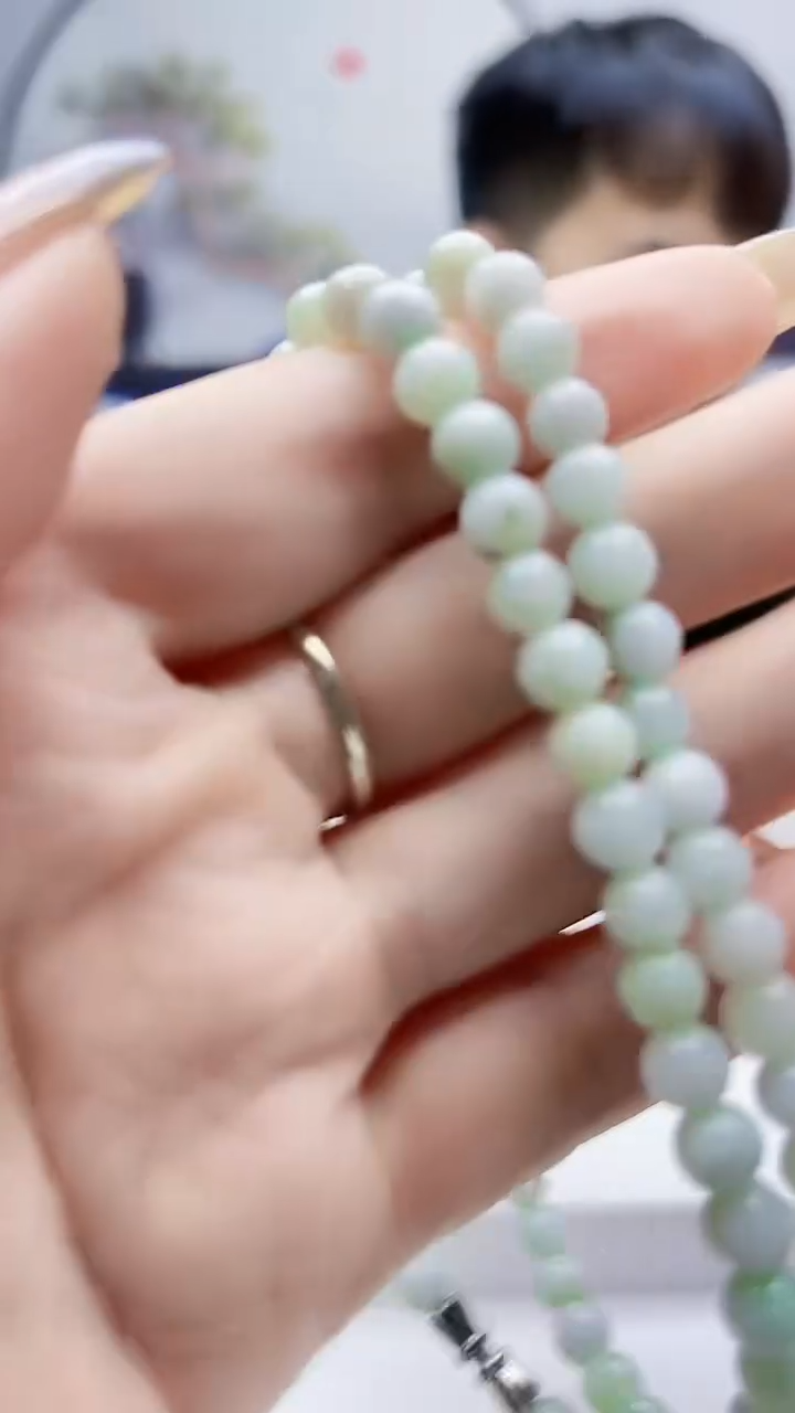 未镶嵌定制翡翠毛货挂件58