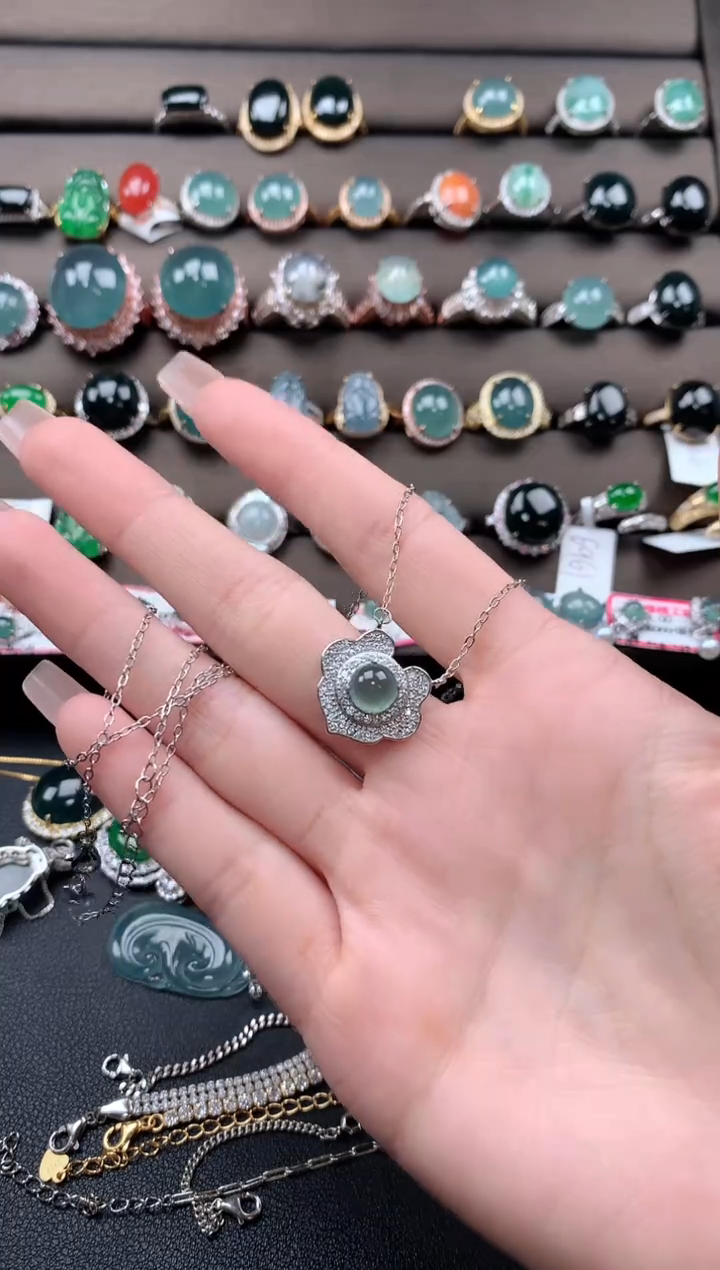 【闪购商品】翡翠戒指银S925镶嵌131313