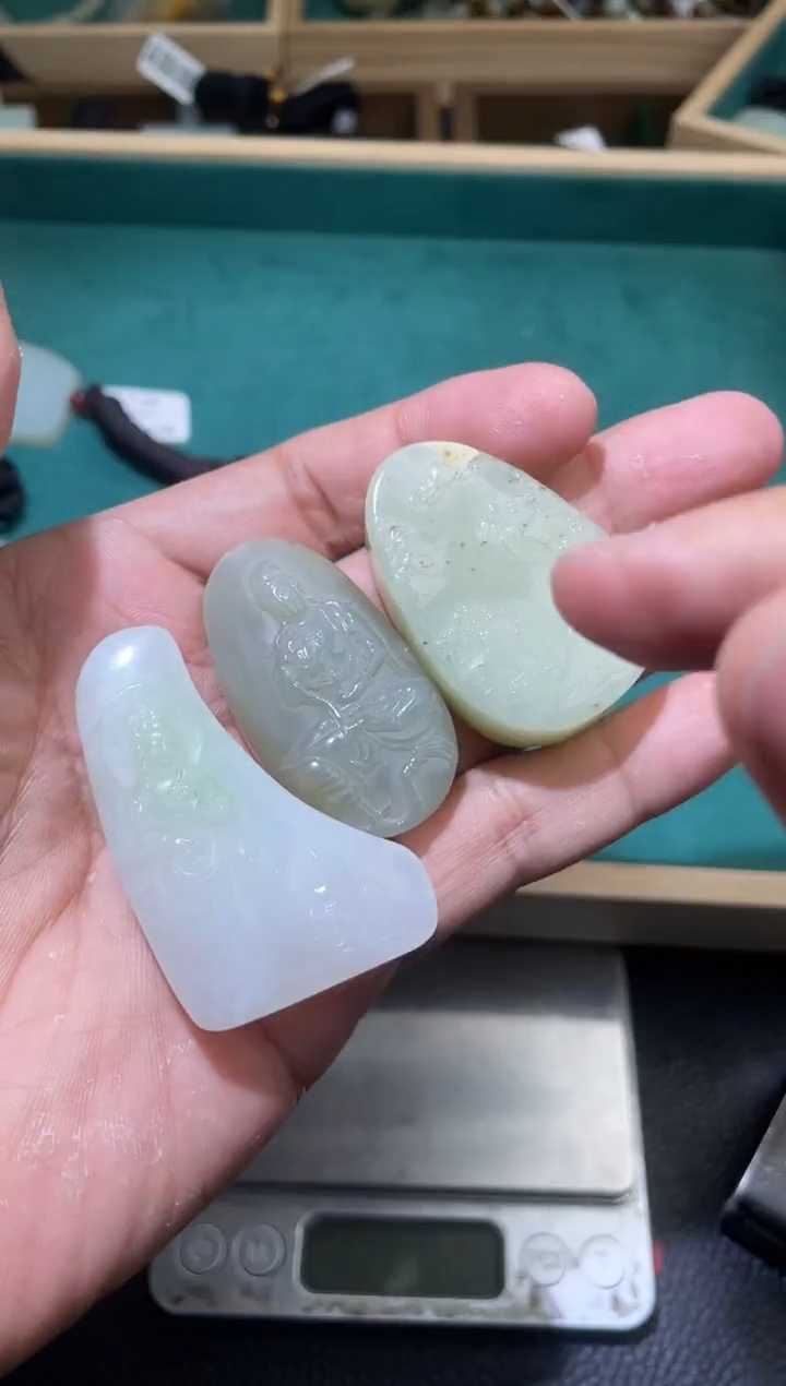 未镶嵌和田玉挂件挂件