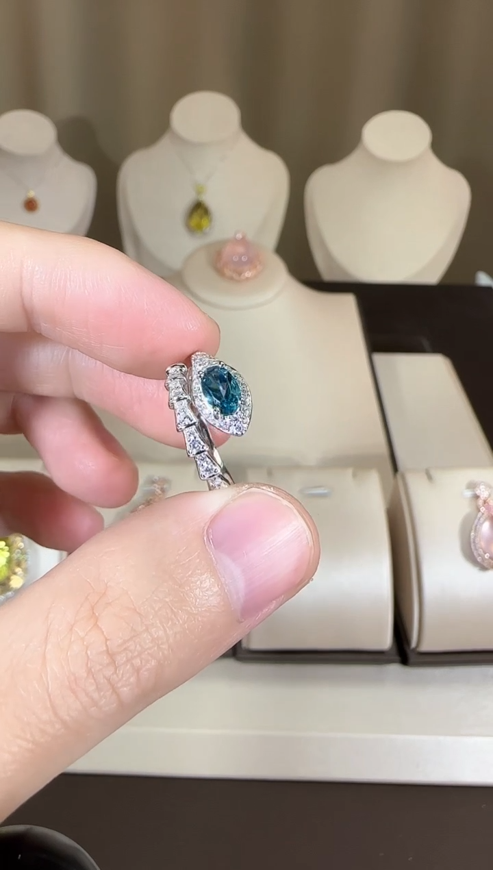 【闪购商品】托帕石戒指银S925镶嵌设计款