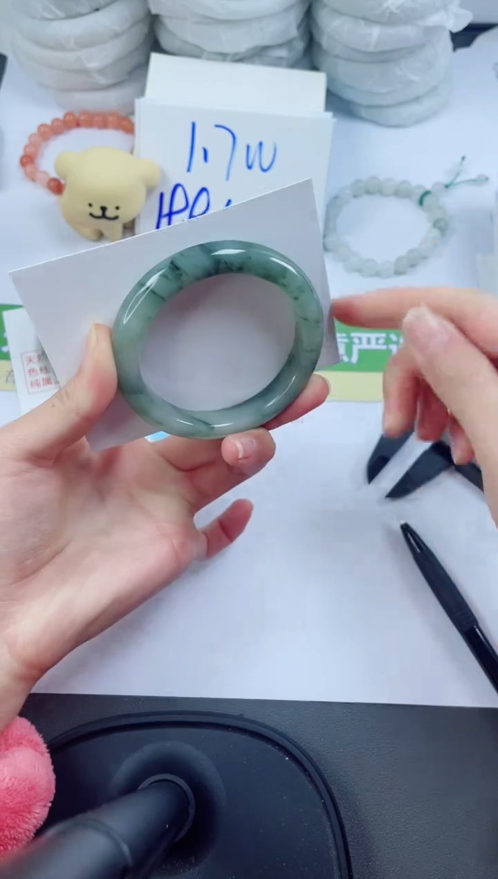 【闪购商品】石英质玉手镯未镶嵌62-54.9