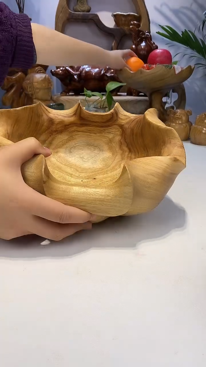 【闪购商品】香樟木A26荷叶果盆/尺寸28*22*12