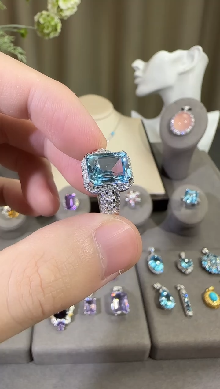 银S925镶嵌戒指托帕石10*8mm戒指简约设计款